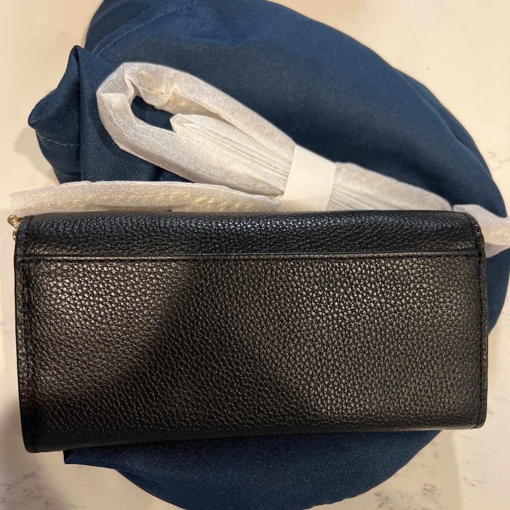 Cole Haan Wallet With Chain NWT - Picture 5 of 7